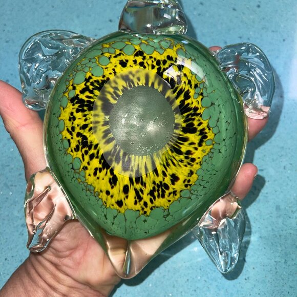 Gorgeous Designs Turtles Green Set of 2 Art Glass Heavy Solid Decor - Picture 7 of 9
